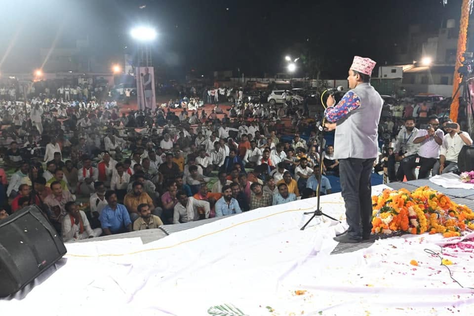 Kavi Kamal Manohar event and performance